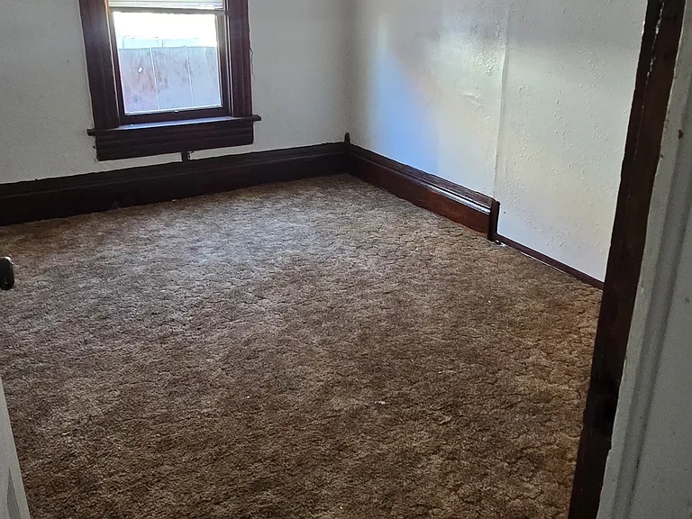 405 Lincoln Ave — Photo 11