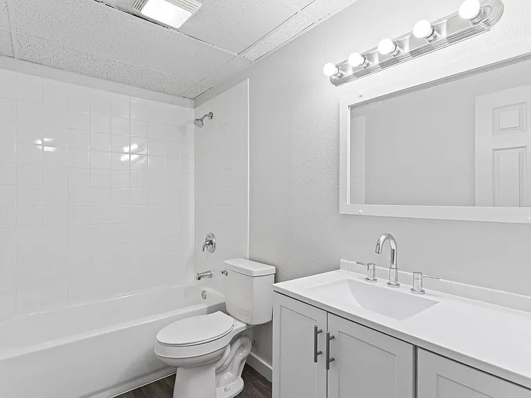 5310 Lionheart Dr — Photo 12