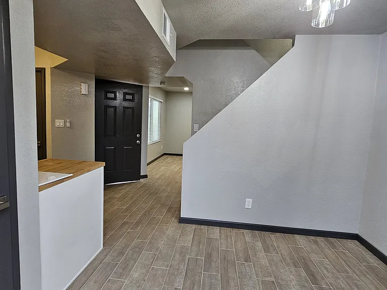 1749 E Pepper Cir #1 — Photo 31
