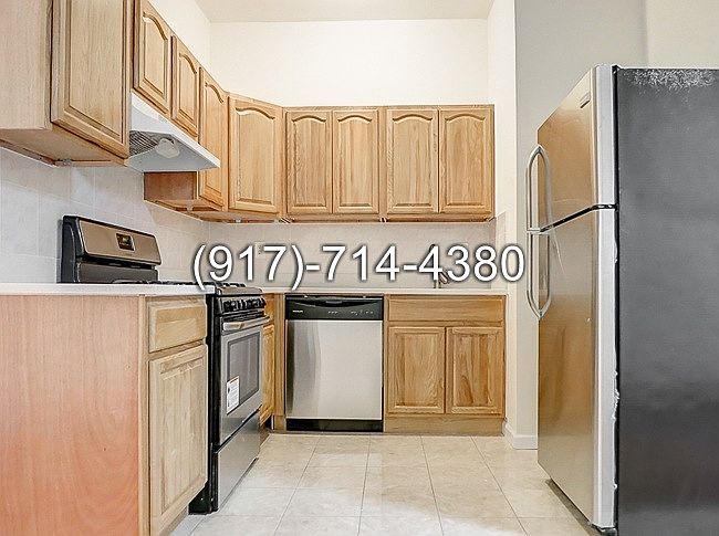 1st image of 203 Kosciuszko St #2SDF
