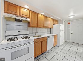 625 Catharine St, Philadelphia, PA