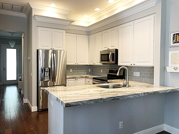 2nd image of 251 Marlberry Cir