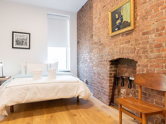 5th image of 103 W 122nd St APT 2