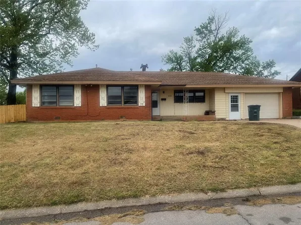 600 Congress Ave, Clinton, OK 73601