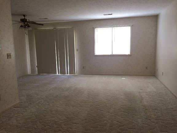 4th image of 903 Avalon Dr