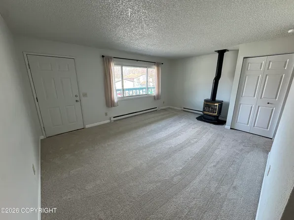 518 E 22nd Ave APT 7, Anchorage, AK 99503