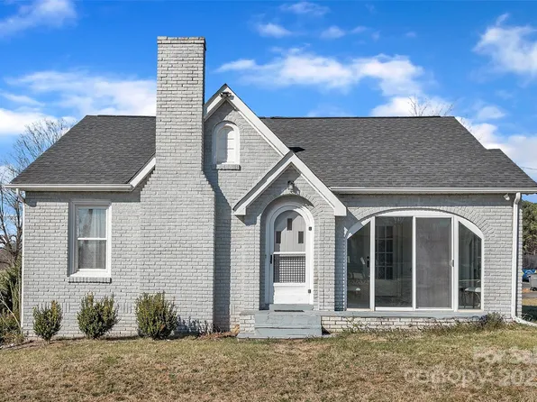 203 E 22nd St, Kannapolis, NC 28083