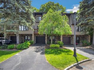 127 Wedgewood Dr #DR53, Little Falls, NJ 07424