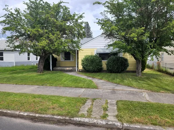 5404 N Hawthorne St, Spokane, WA 99205