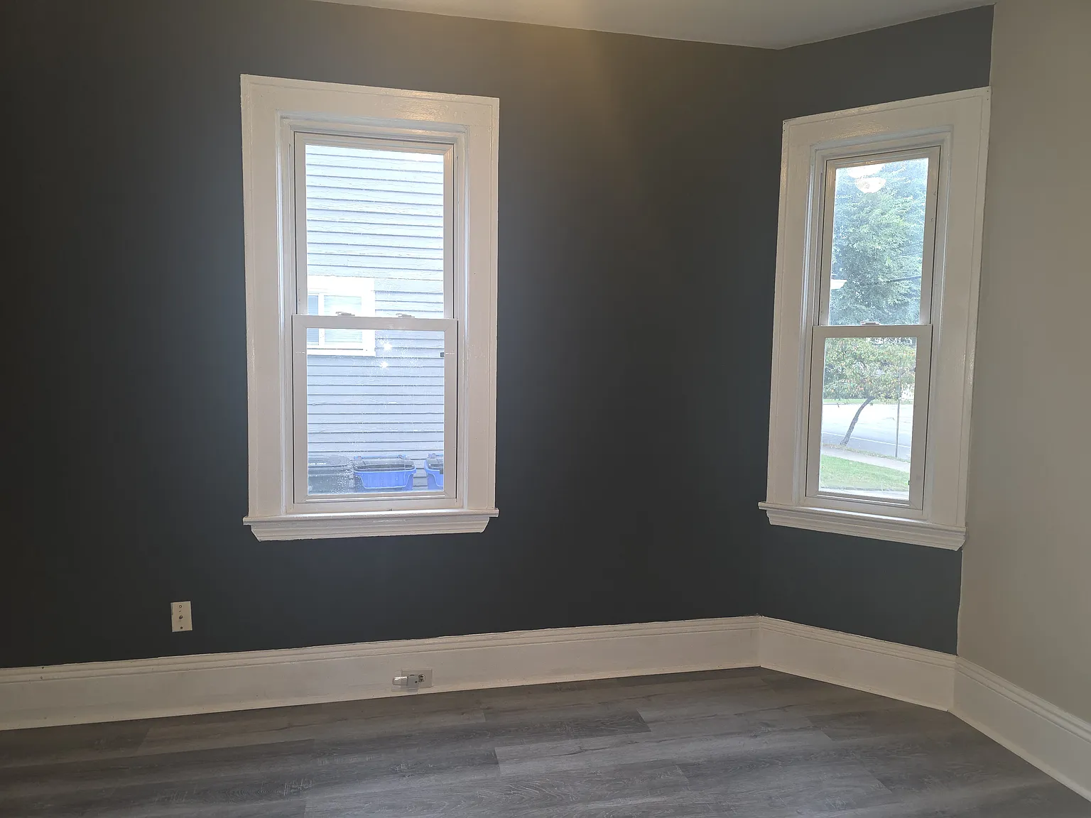 2 bed, 1300 sqft, $1,500 — Photo 4
