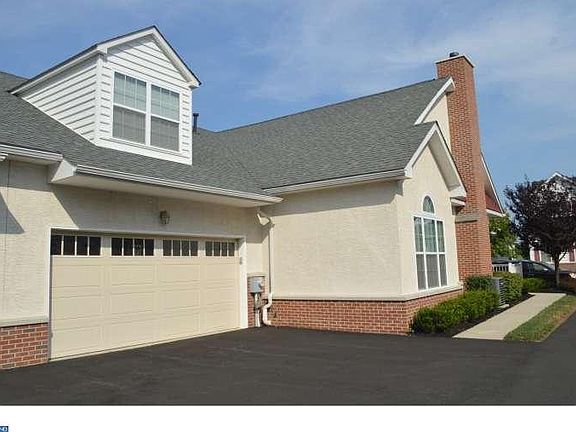 2nd image of 15060 Sunflower Dr