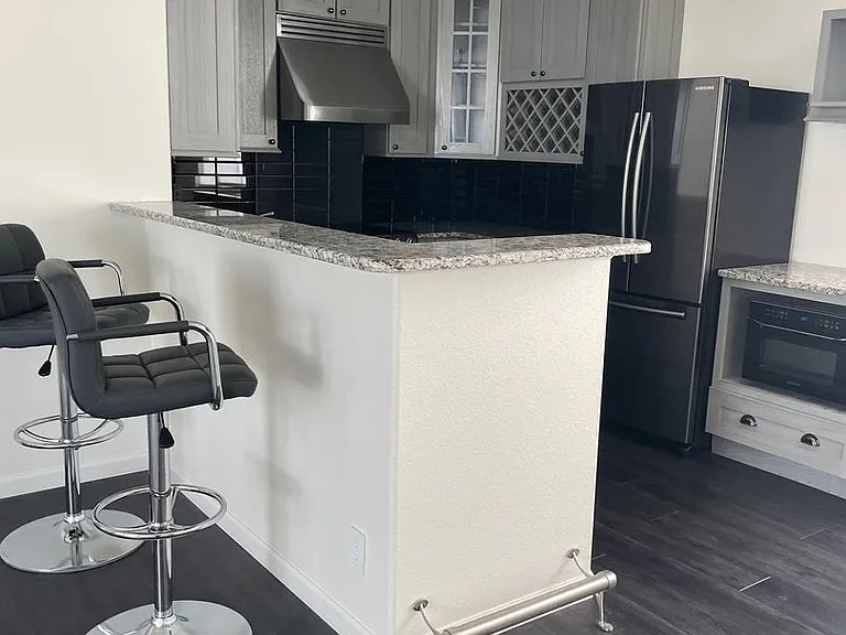 2402 Parkfront Dr #I — Photo 16
