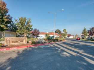 1701 Camino Ln, Madera, CA 93637