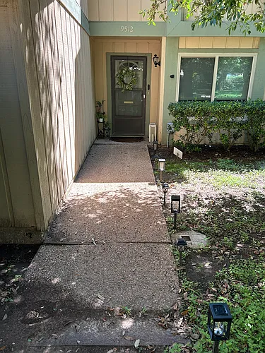 9512 Quail Village Ln Photo 1