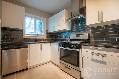 773 Greenwood Ave NE #10 Photo 1