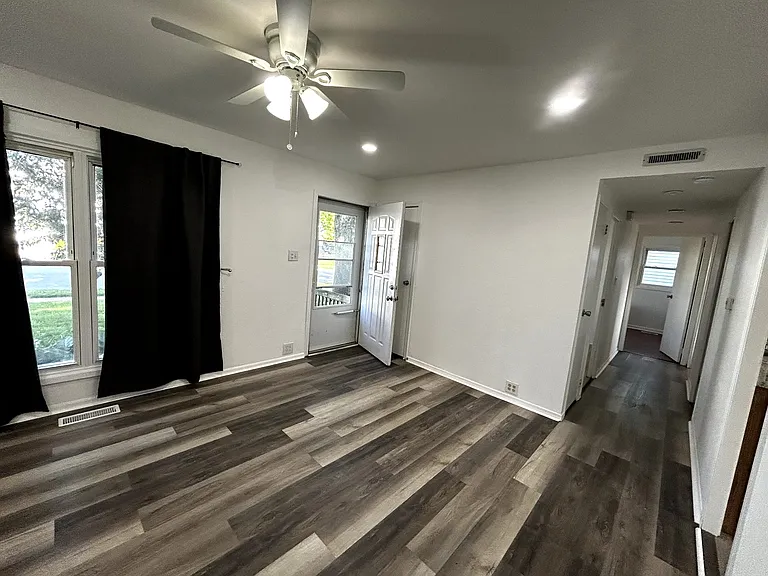 344 Emery Ave — Photo 7
