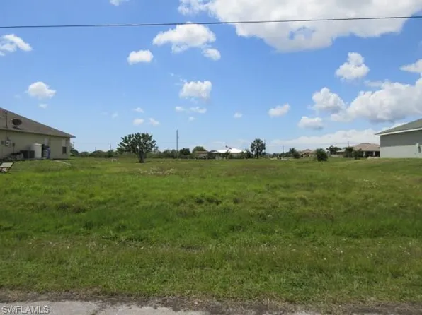 1112 NW 11th Pl, Cape Coral, FL 33993