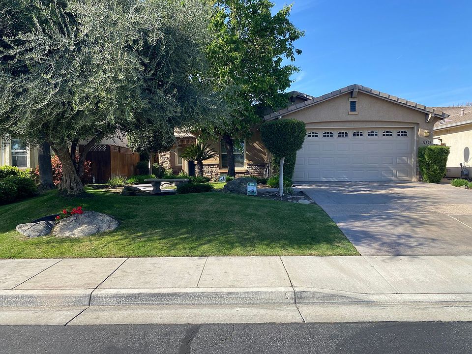 1st image of 11826 Grecian Laurel Dr