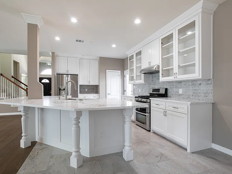 515 Southridge Way — Photo 6