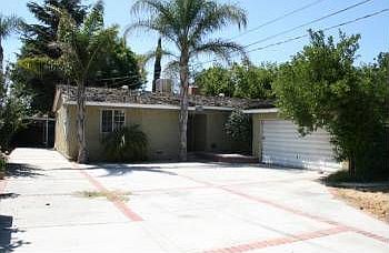 2nd image of 8601 Kester Ave