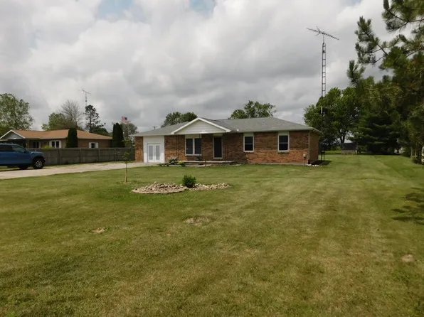 533 N Westminster St, Waynesfield, OH 45896
