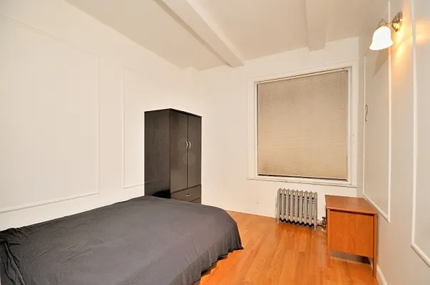 Sold by MNS | media 1