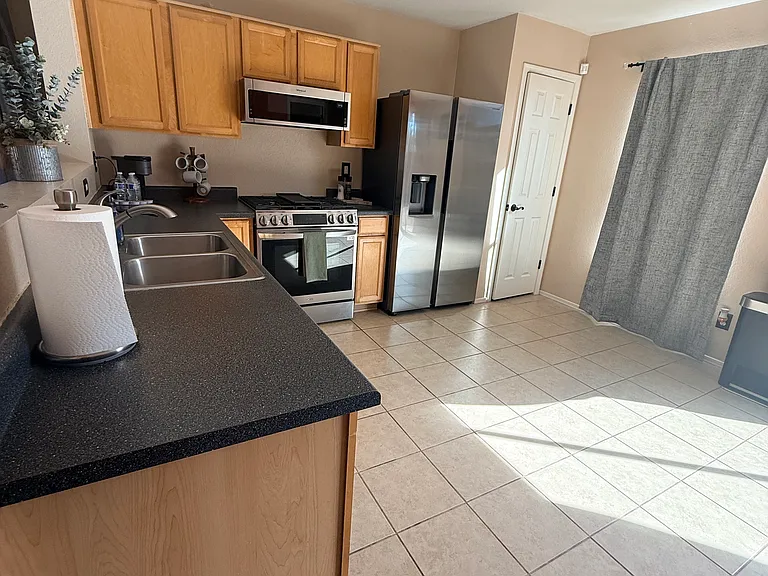 3508 N Sierra Springs Dr — Photo 17