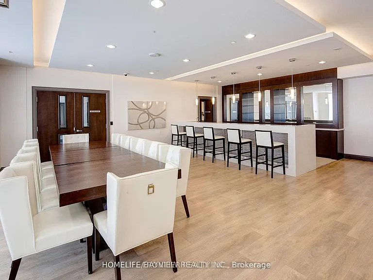 7167 Yonge St #1212 — Photo 33