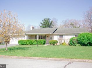 16 Hope Ter, Carlisle, PA 17013