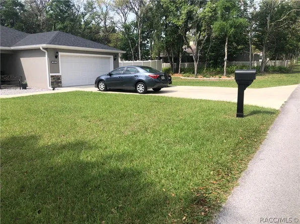 2980 E Hester St, Inverness, FL 34453