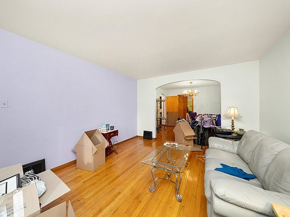 3rd image of 10947 S Peoria St