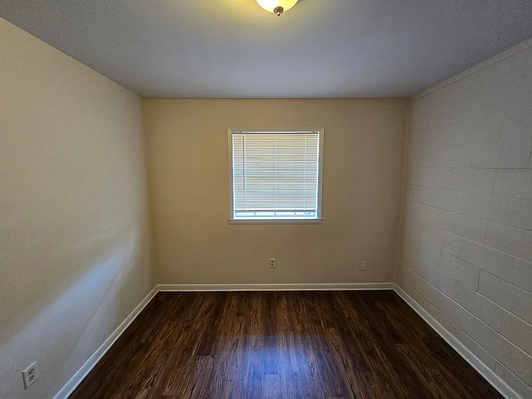 4250 N 8th Ave #1 — Photo 12