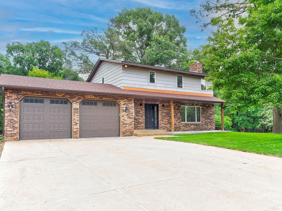 1st image of 4611 139th Ln NE
