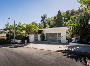 10916 Alta View Dr, Studio City, CA 91604