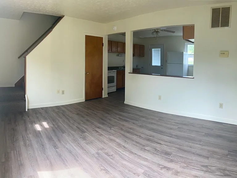 365 S Church St — Photo 1