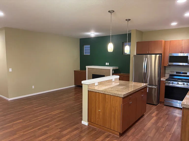 Kitchen/living room area