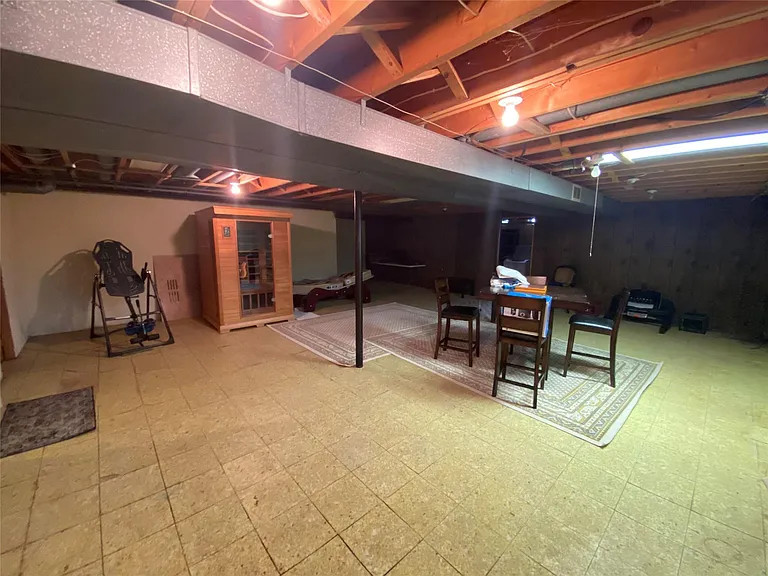 316 Paragon Dr — Photo 15