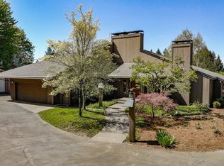 4319 Viewcrest Rd S, Salem, OR 97302