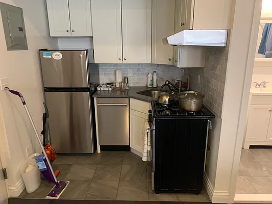 Rented by CNYC Apartments | media 28