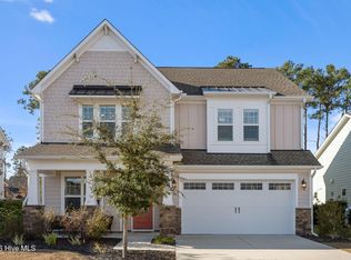 35 W Cloverfield Lane, Hampstead, NC 28443