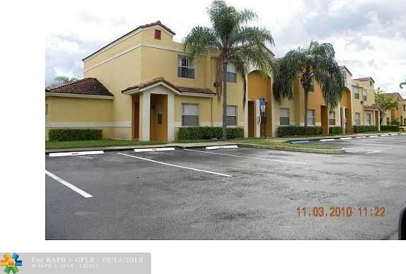 1st image of 4040 NW 90th Ave #4040