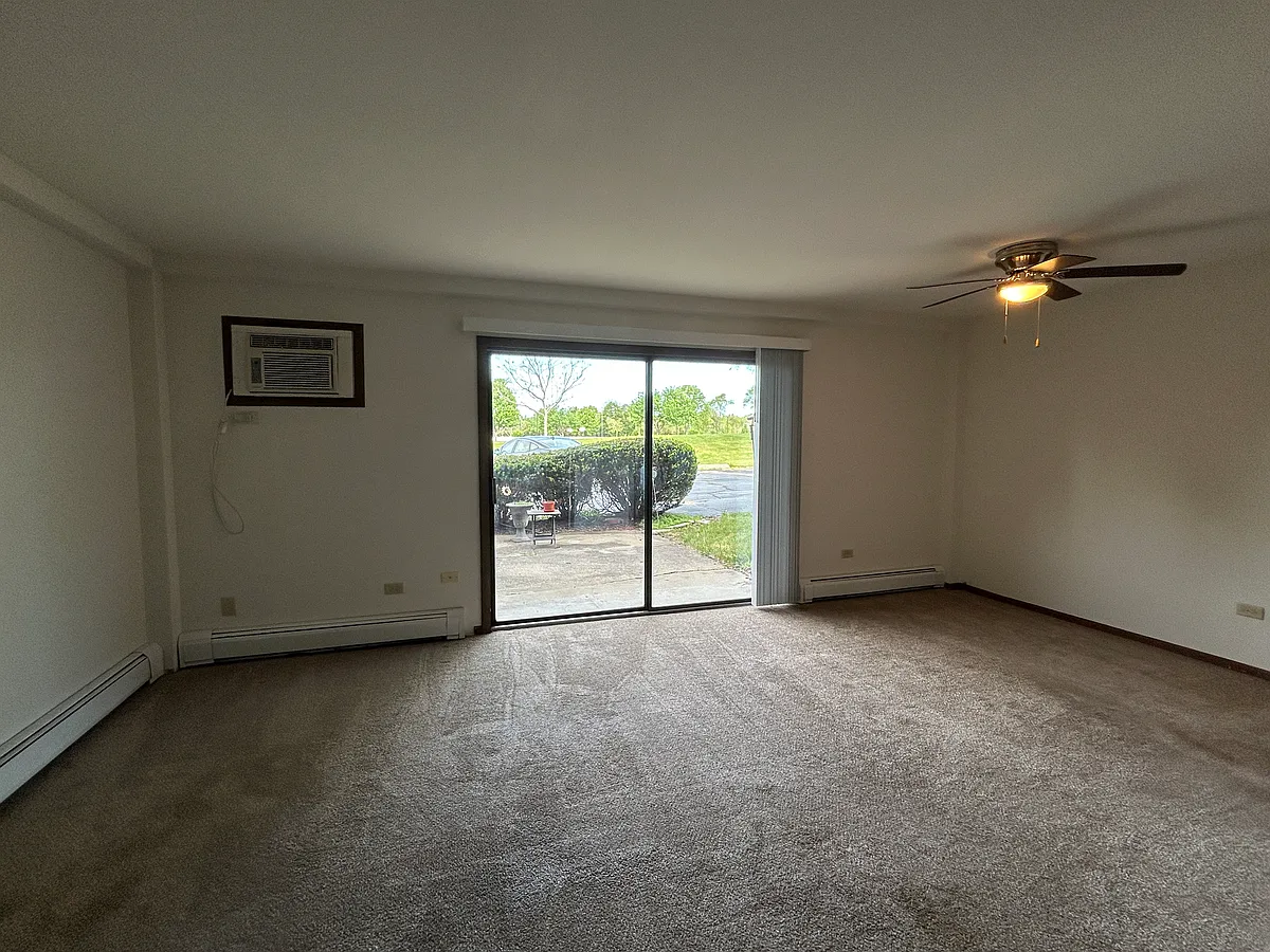 Building Photo - 428 Cavalier Ct #3