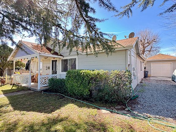 2nd image of 12785 Murphy Ave