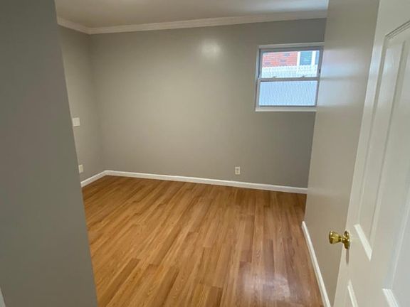 2nd image of 170 Merrill Ave #2