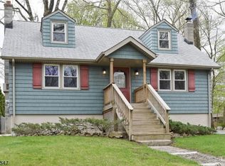 5 Rudine St, Lake Hopatcong, NJ 07849