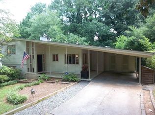 2626 Laurel Ridge Dr, Decatur, GA 30033