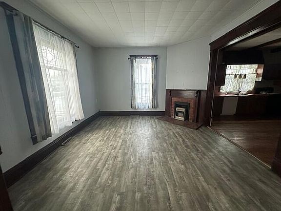 4th image of 678 S English Ave