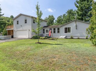 17 Hidden Mdw, Milton, VT 05468