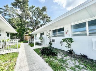 715 SW 5th St #1, Dania, FL 33004