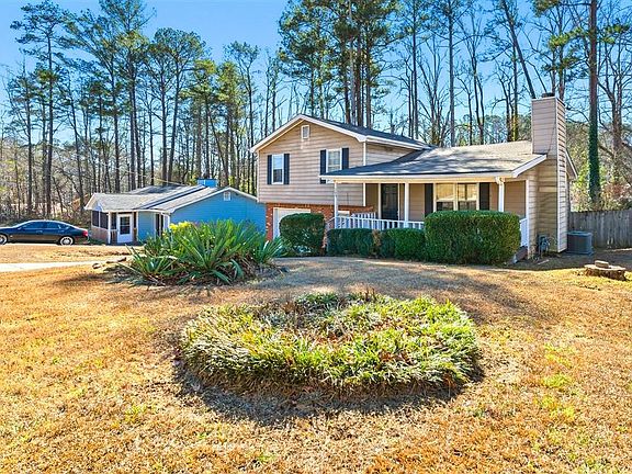 3rd image of 1496 Cherry Hill Rd SW